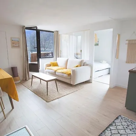 Le Nid Slow - Avec Terrasse Panoramique Sur Le Sancy Appartement *