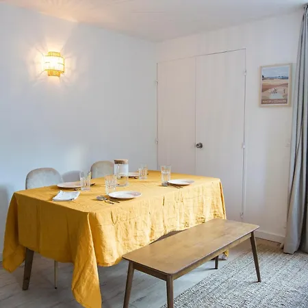 Apartment Le Nid Slow - Avec Terrasse Panoramique Sur Le Sancy *